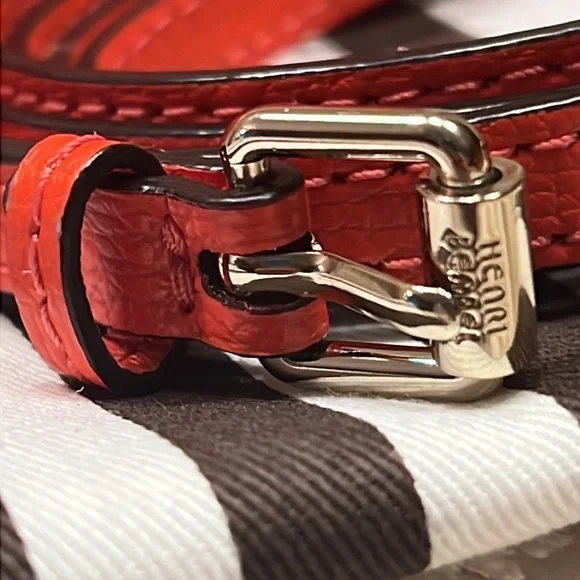 HENRI BENDEL NEW YORK Crossbody Purse - Picture 3 of 16